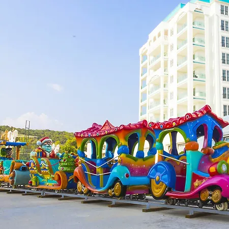 Modern Saraylar Hotell Avsallar